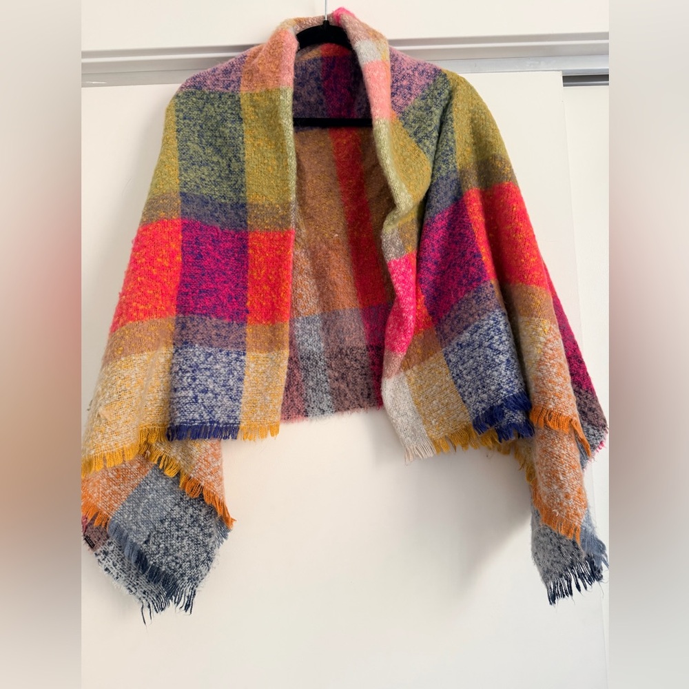 Cozy Multicolor Plaid Fringe Blanket Scarf